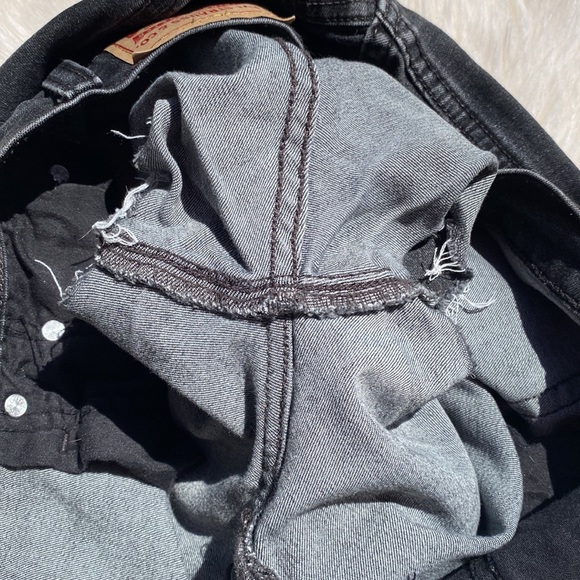 LEVIS - HIGH RISE SHORTS - 29 - Picture 6 of 6